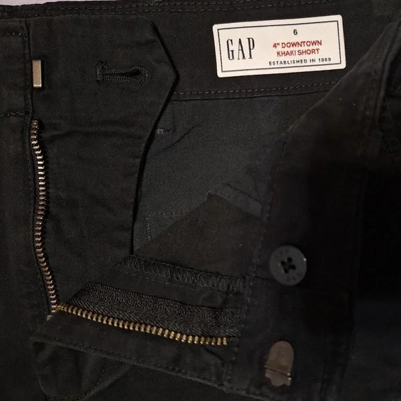 NWT Gap 4” Downtown Khaki Chino Shorts Black Size 6 - Picture 3 of 4